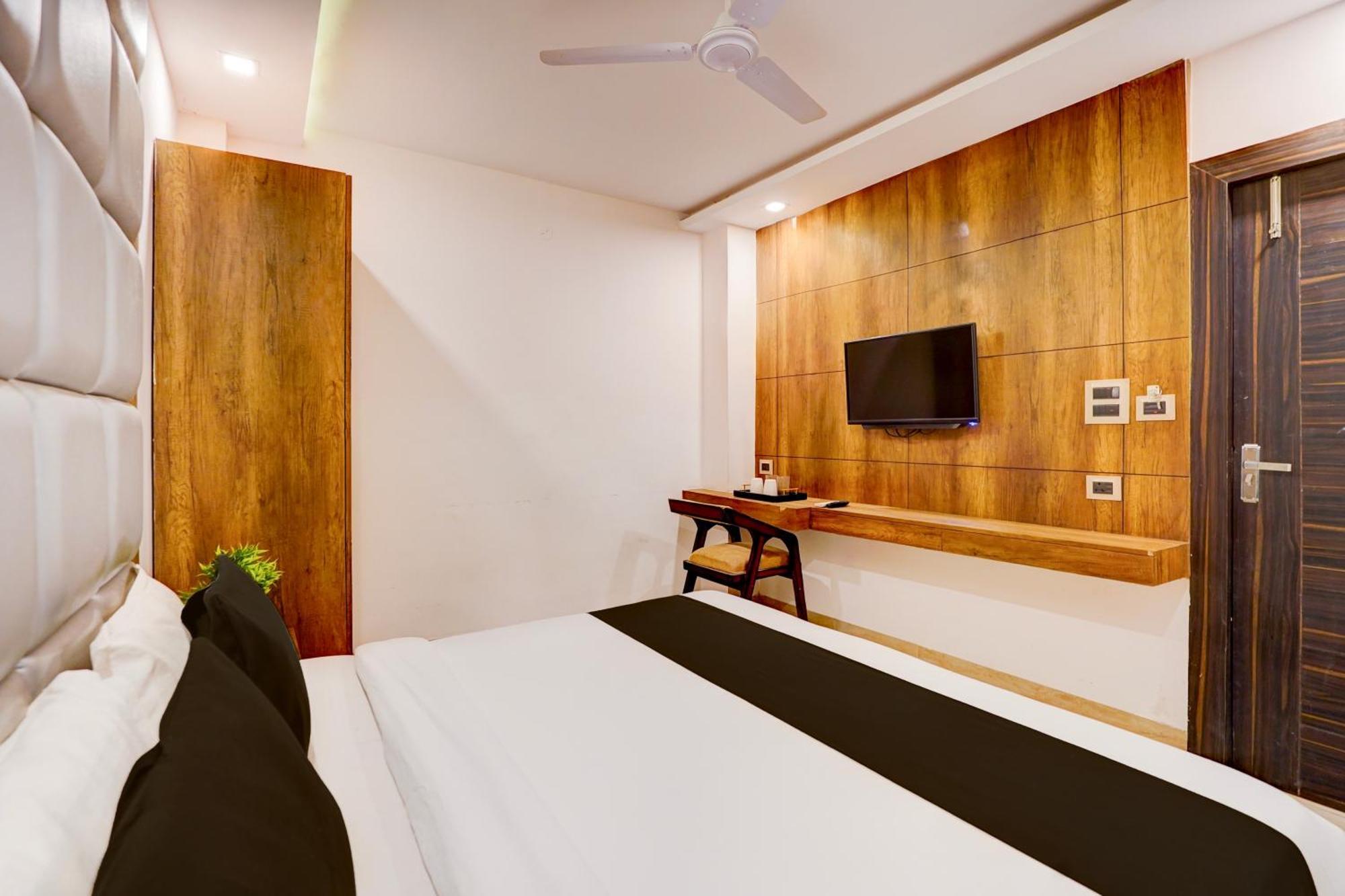 Super Hotel O Haridwar Near Shanti Kunj Raiwala ภายนอก รูปภาพ